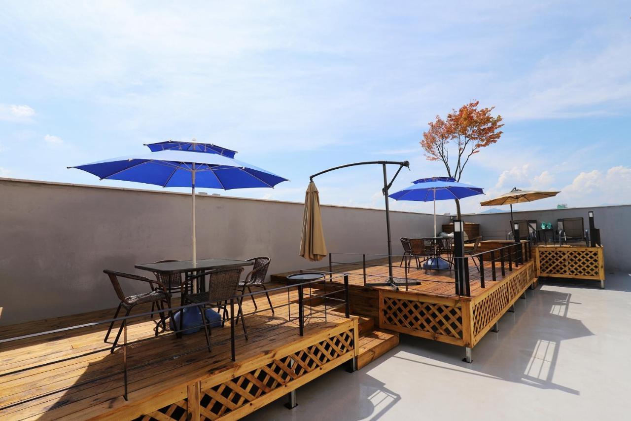Chuncheon Hotel Bentley Exterior photo