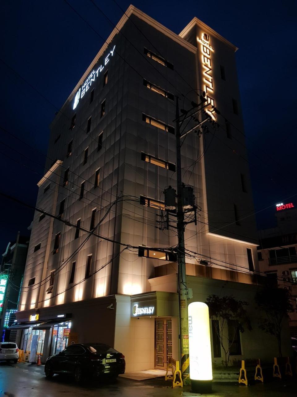 Chuncheon Hotel Bentley Exterior photo